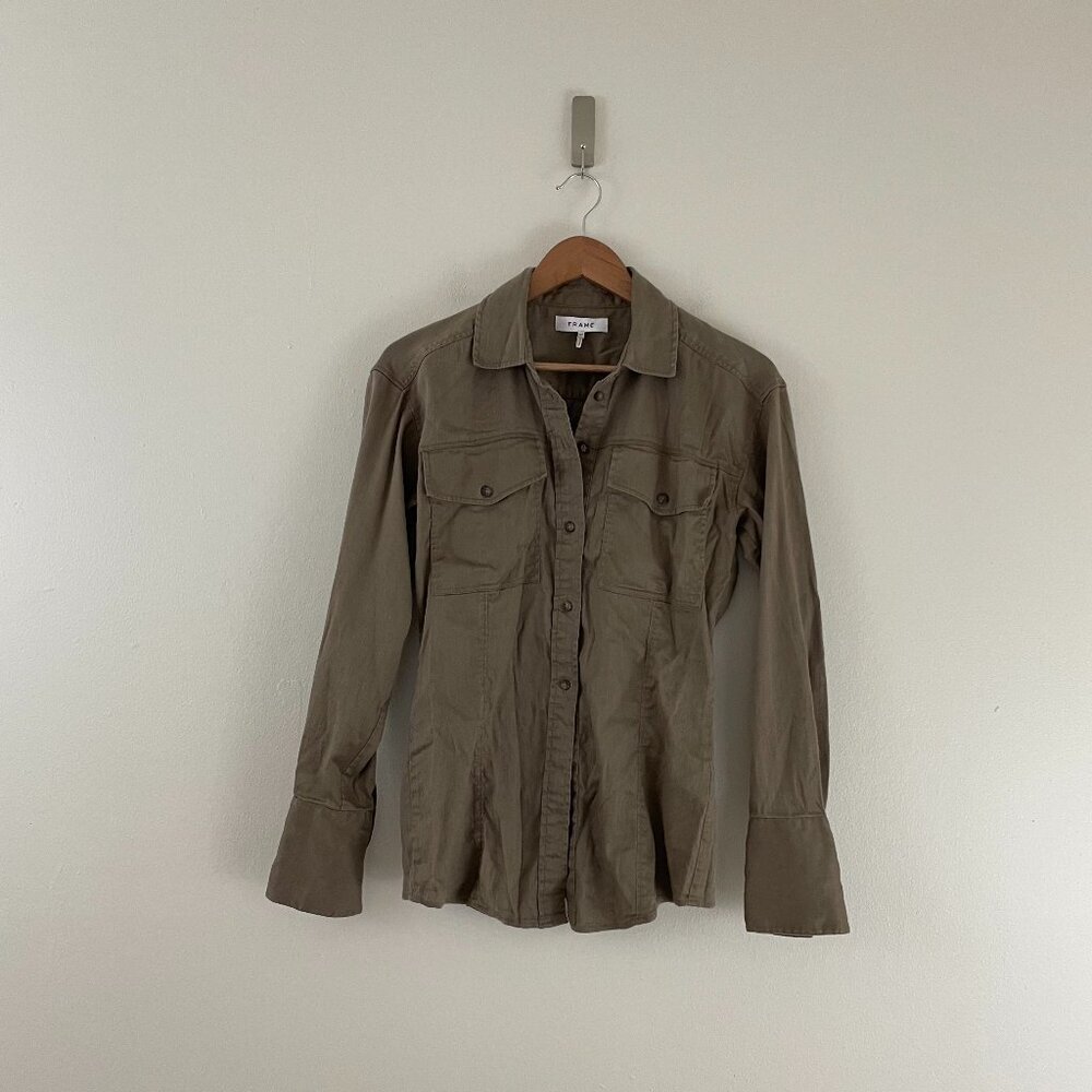 Frame Arie Cutaway Button Front Shirt in Desert Brown Size Small